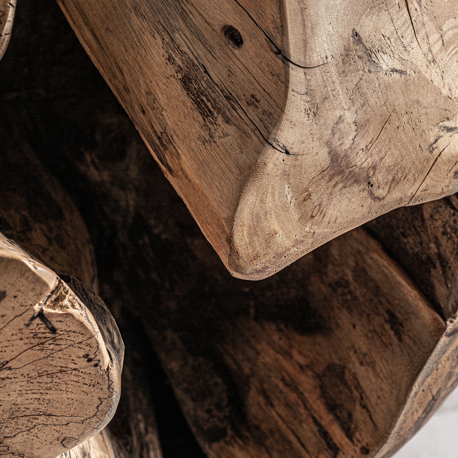 DHARM COFFEE TABLE